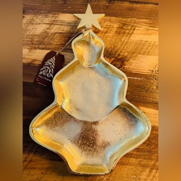 Gold Christmas tree platter/cookie tray/charcuterie board NWT made in India - Picture 1 of 9